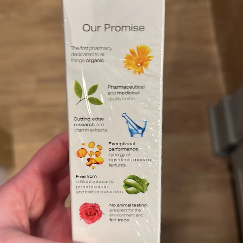 NWT The Organic Pharmacy Self Tan Tanner Lotion Treatment Organic Sugar Beet NEW